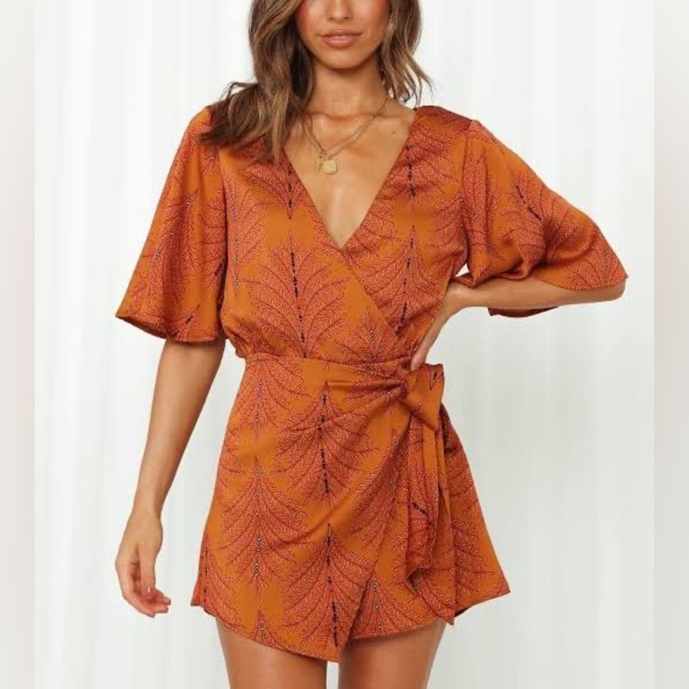 Hello Molly Romper size XS